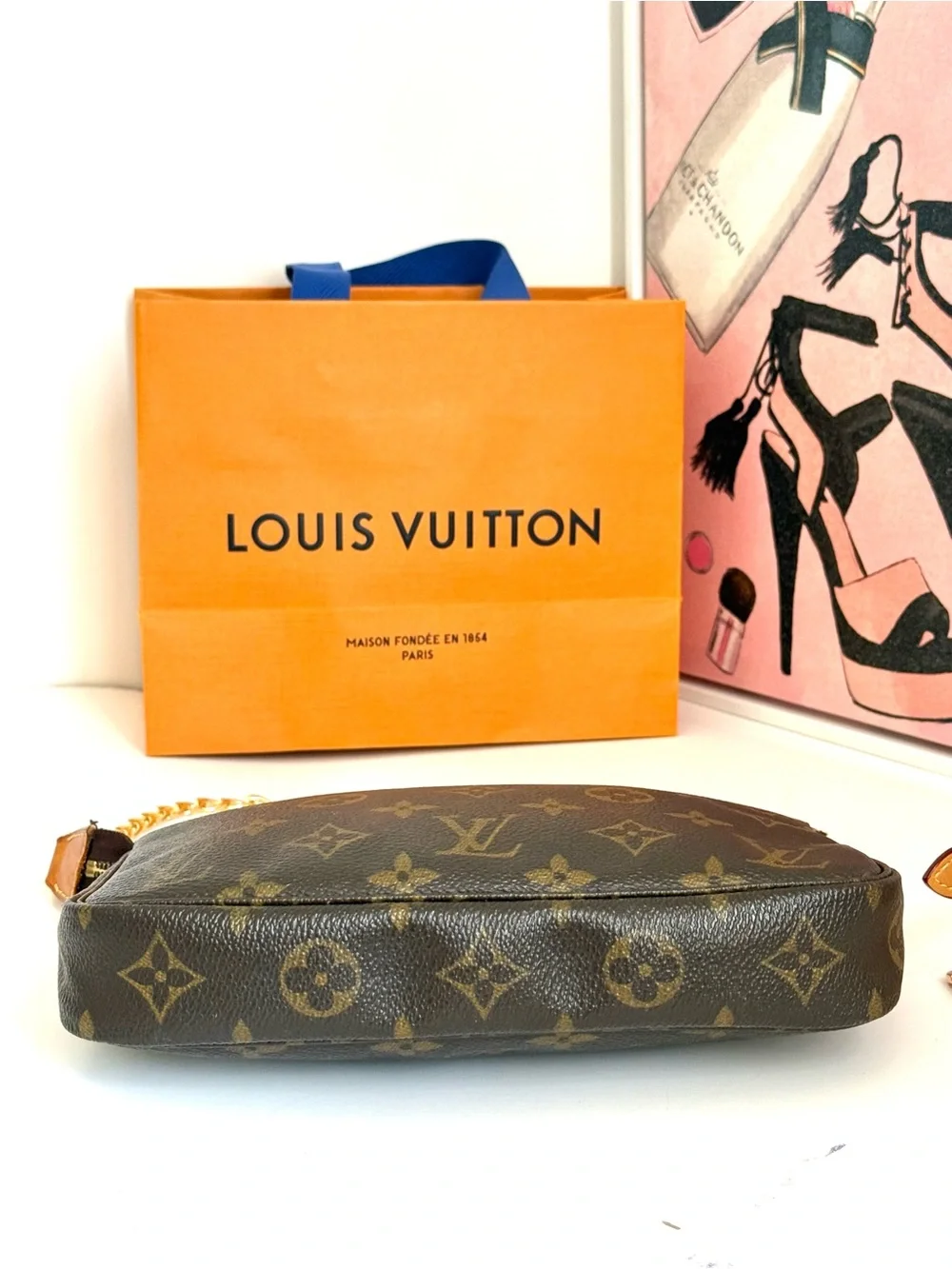 Louis Vuitton Pochette Accessories Monogram 🌟 - Picture 9 of 15